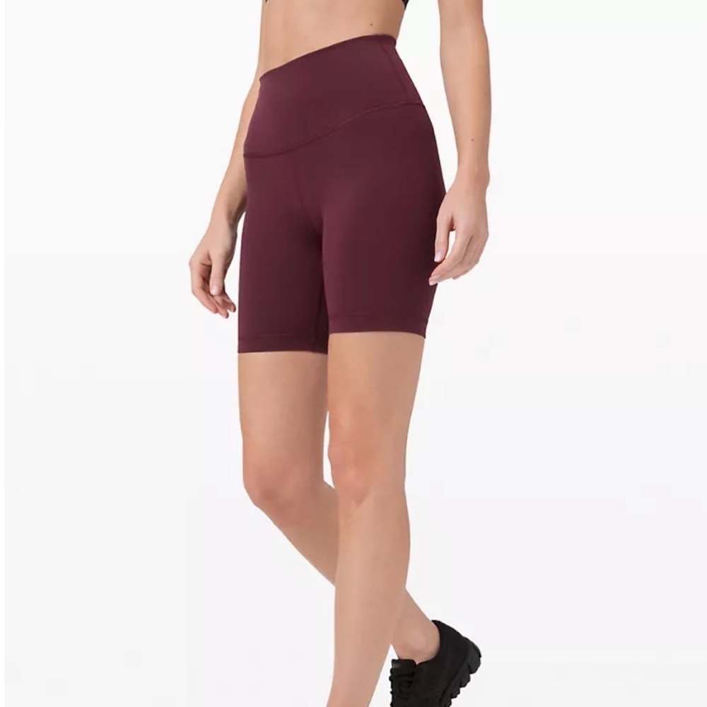 Lululemon Wunder Train High Rise Shorts
